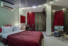 Номер категории джуниор-сюит "Делюкс  (1-мест. разм.)